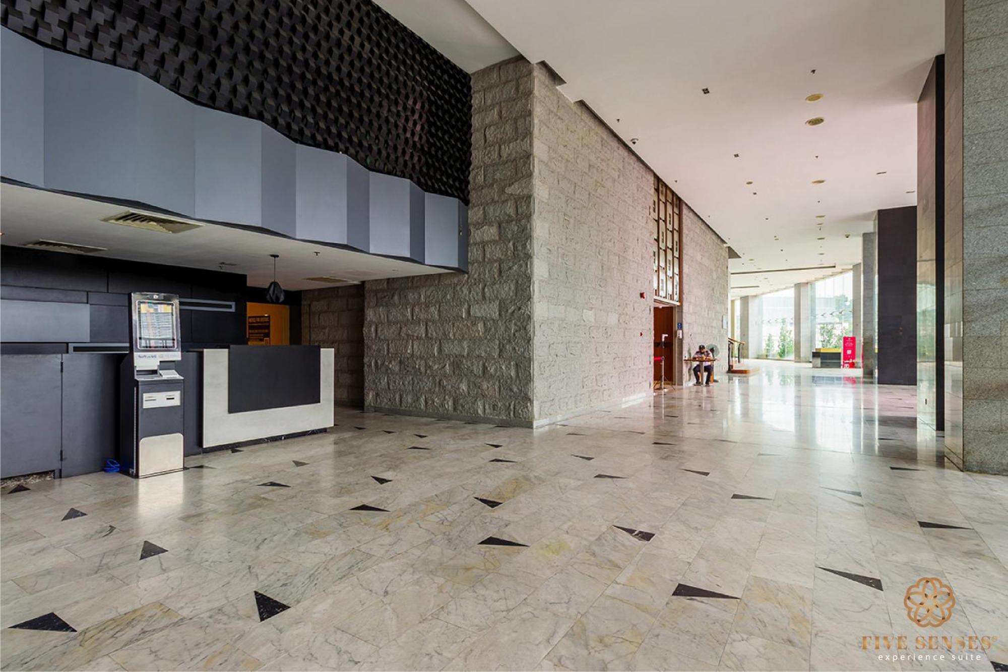 Dua Sentral Signature Suites Куала Лумпур Екстериор снимка